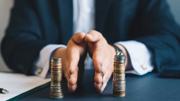 Dividere i beni tra gli eredi Dividere i beni tra gli eredi