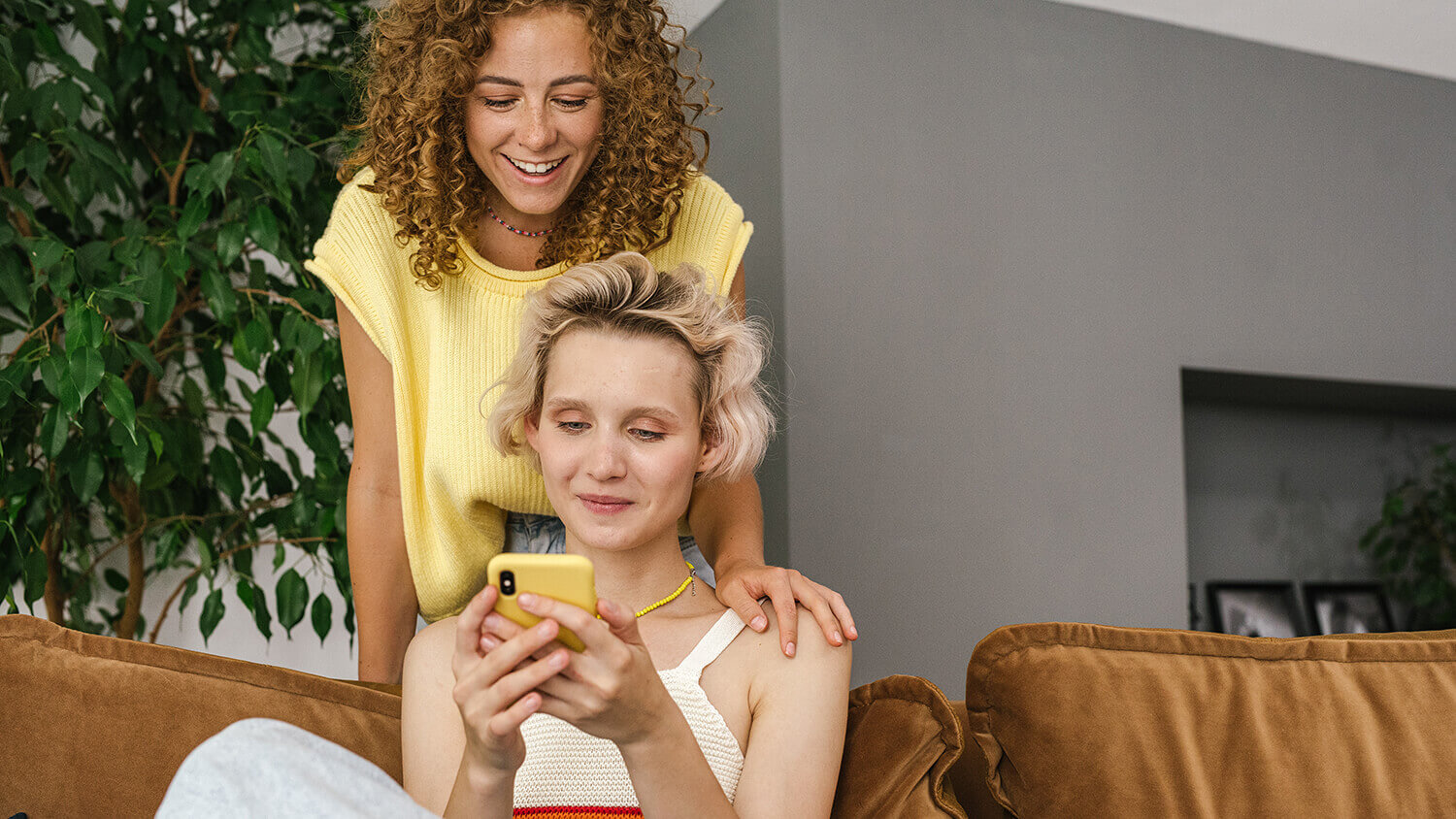 Coppia pianifica l’apertura di un conto cointestato Coppia pianifica l’apertura di un conto cointestato