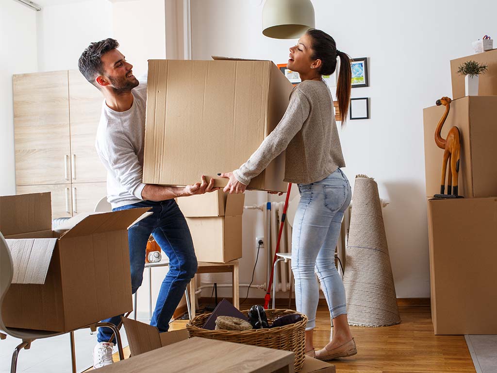 Ragazzi che traslocano casa Ragazzi che traslocano casa