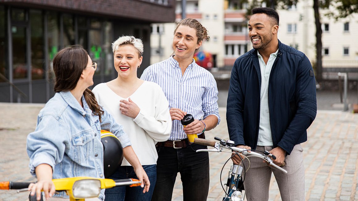 Conversazione tra Studenti – Finanziamenti per la formazione Conversazione tra Studenti – Finanziamenti per la formazione
